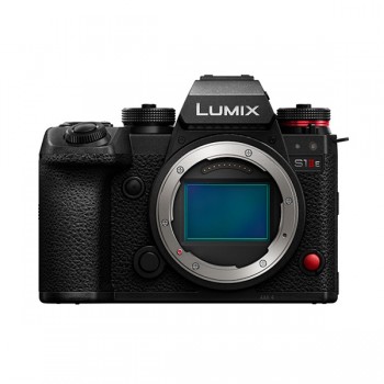 Panasonic HYBRID LUMIX S1 IIE