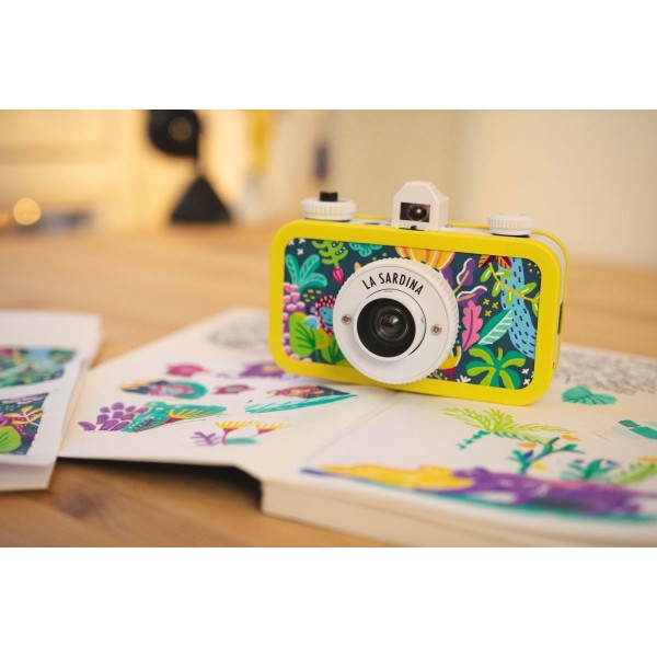 © Lomography